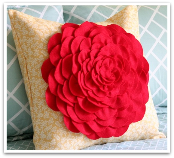 DIY Petal Pillow via Vanessa Christenson