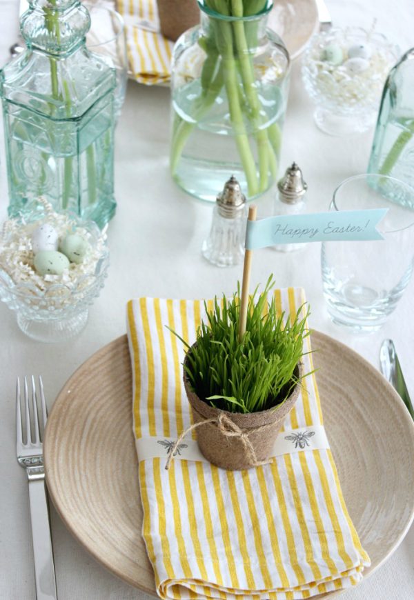 Easter Table Decorations - Nature-inspired Peat Pot Table Favors