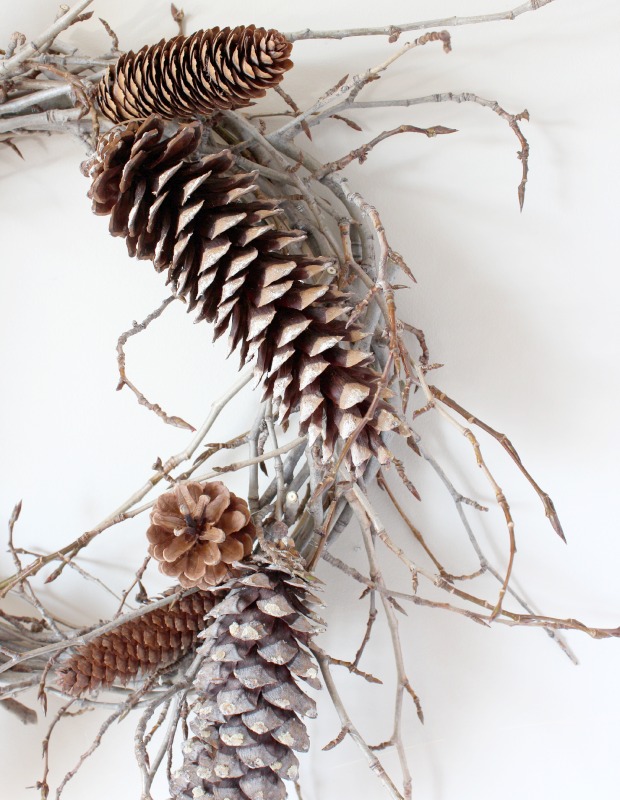 DIY Pinecone and Twig Wreath 