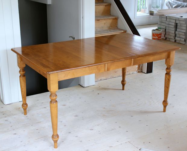 Farmhouse Dining Table Makeover BEFORE