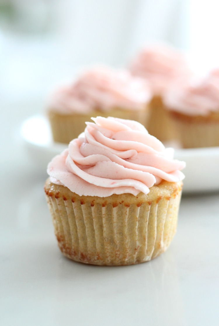 Almond Cupcakes with Fresh Strawberry Buttercream 