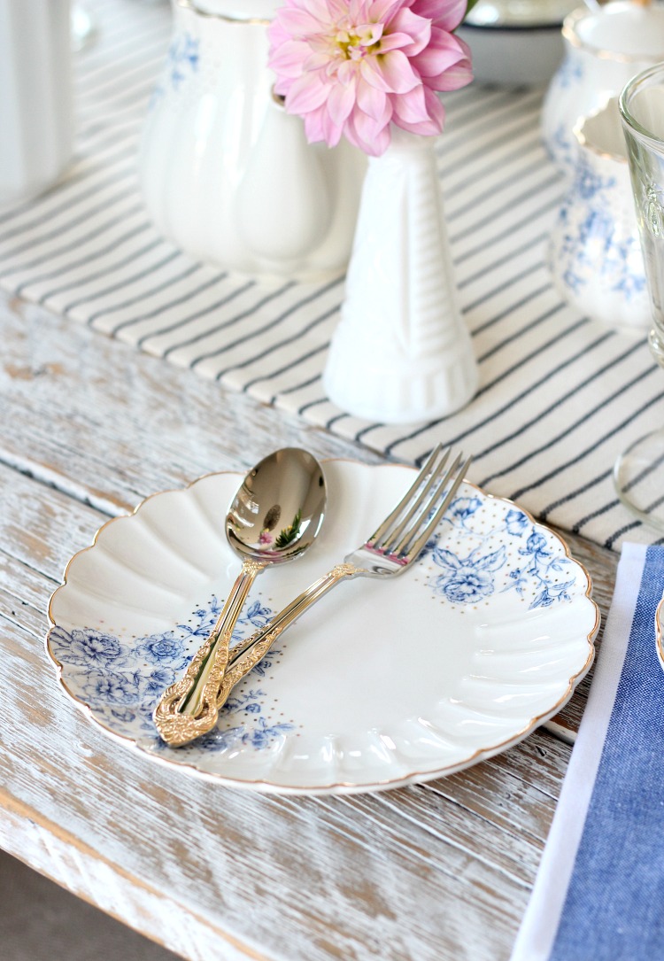 Pretty Blue and White Floral Dessert Plate with Gold Flatware