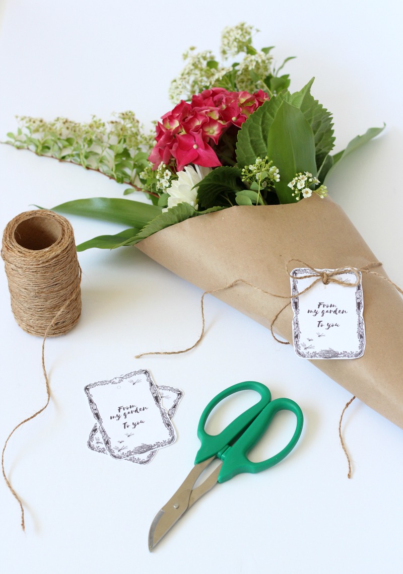 How to Create Flower Garden Bouquets with Printable Gift Tags - Satori Design for Living