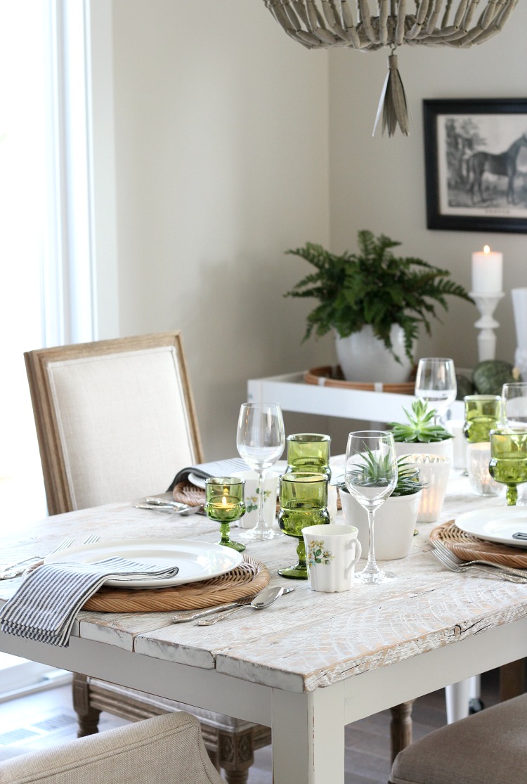 Eclectic Fall Tablescape with Vintage Green Glasses 