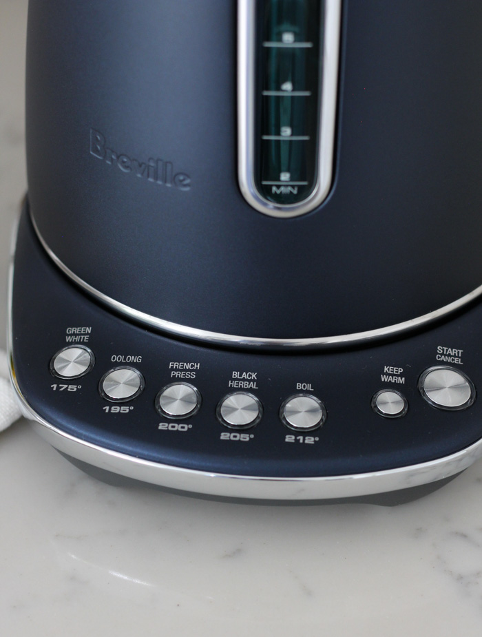 Breville Smart Kettle Luxe Variable Temperature Settings