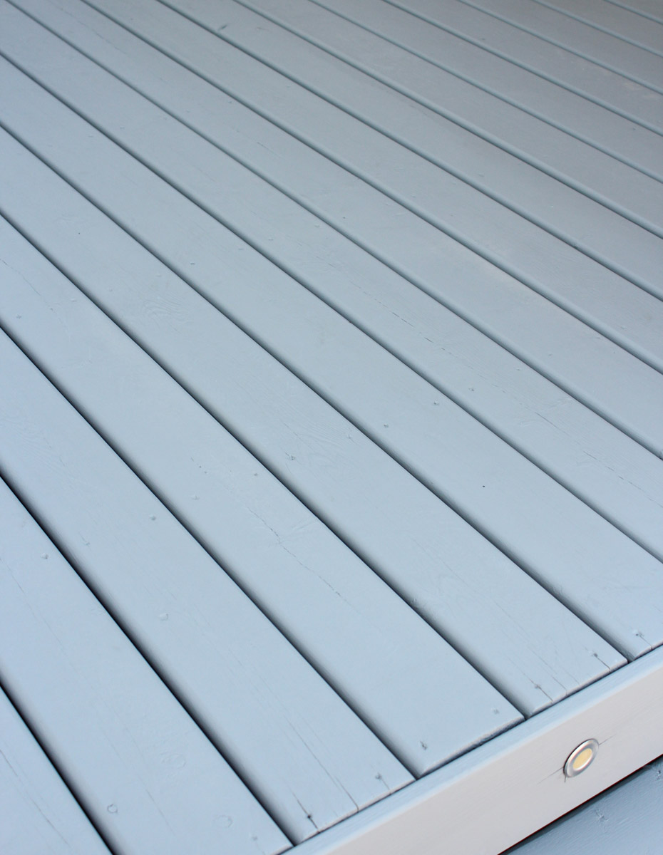 Medium Gray Deck Stain with Blue-Green Undertone