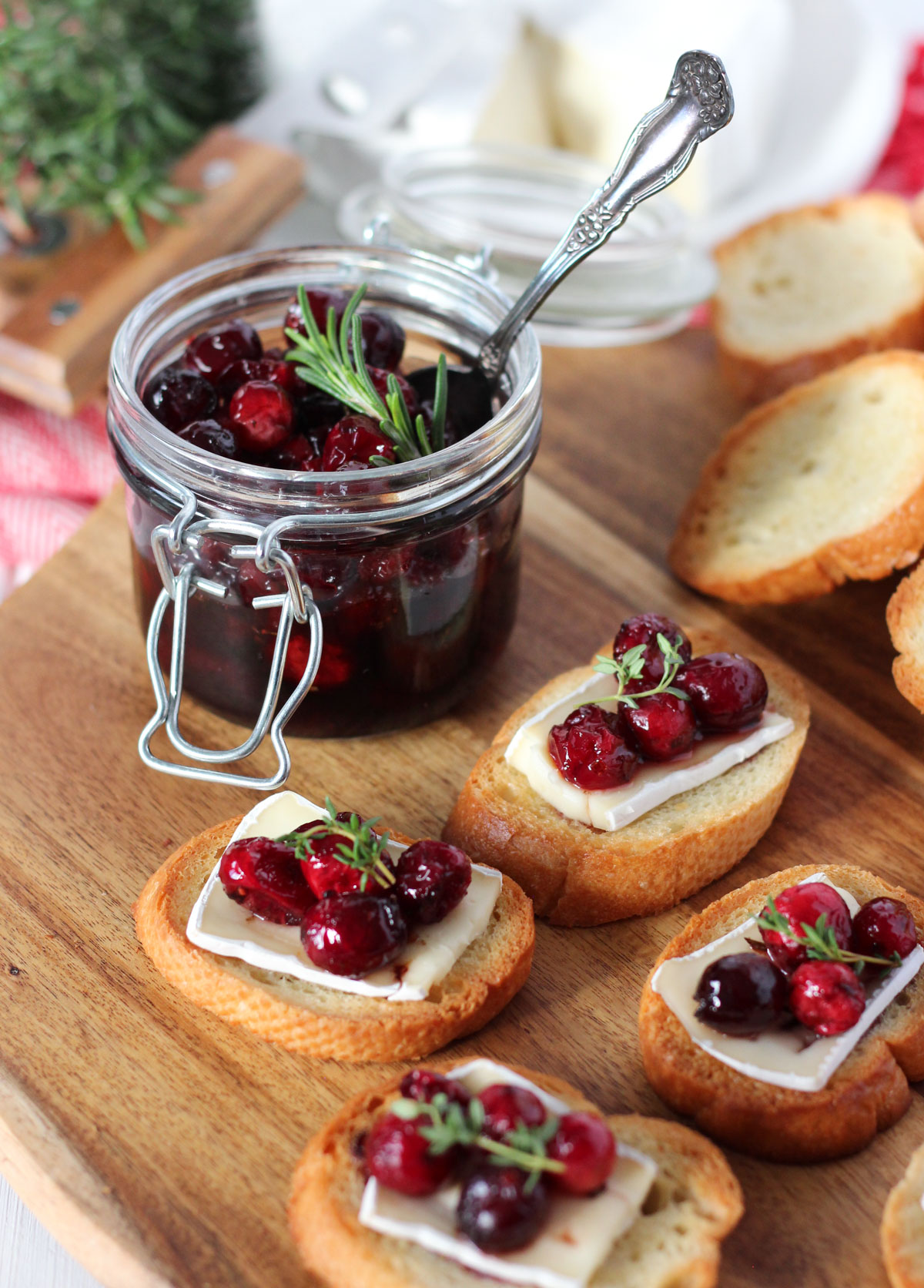 Wood Serving Board with Cranberry and Brie Crostini, Plus Jar of Cranberry Compote